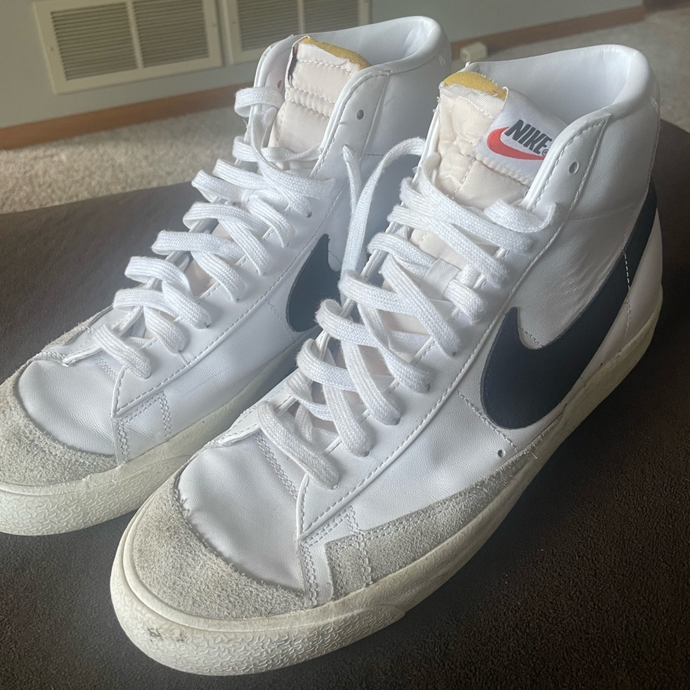 Nike Blazer Mid ‘77